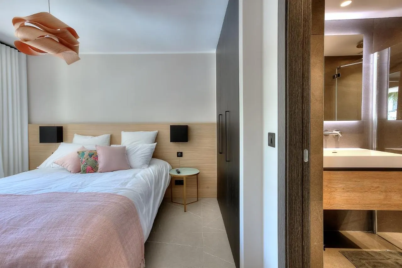 Apartment Luxury Flat With Balcony - City Center Cannes