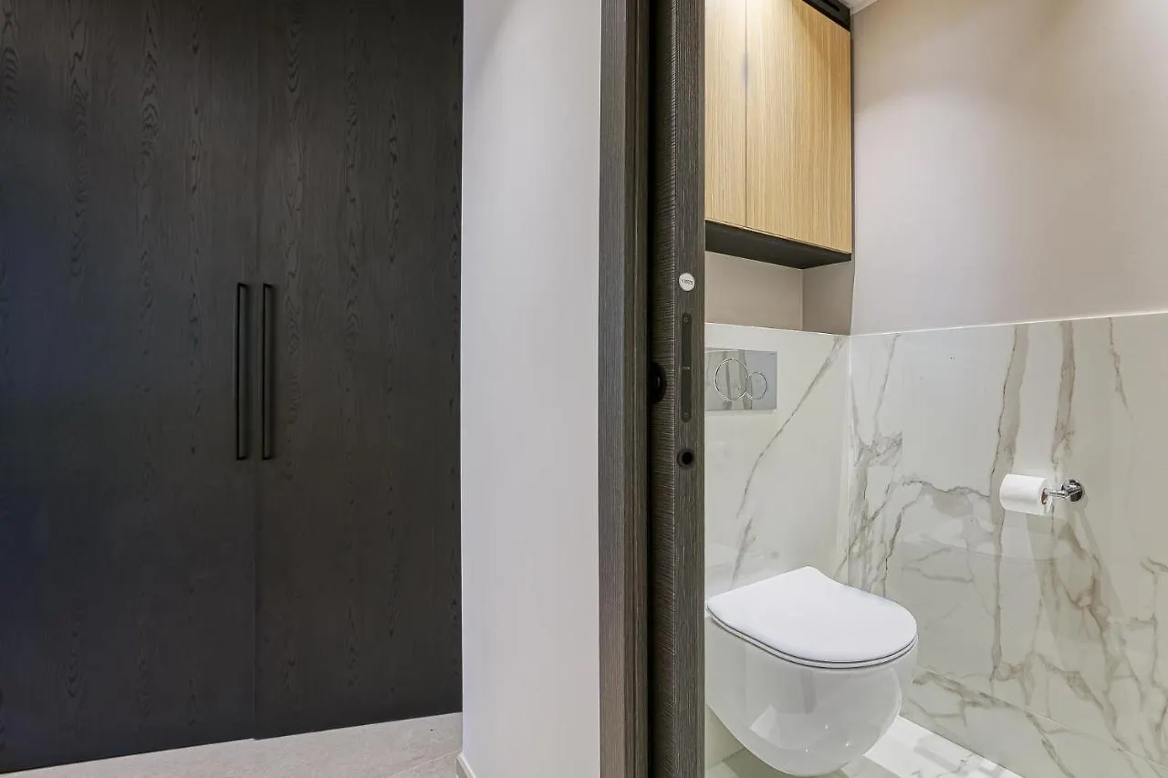 Luxury Flat With Balcony - City Center Cannes