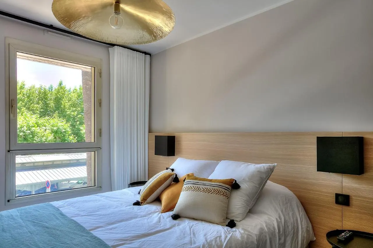Luxury Flat With Balcony - City Center קאן 0*,